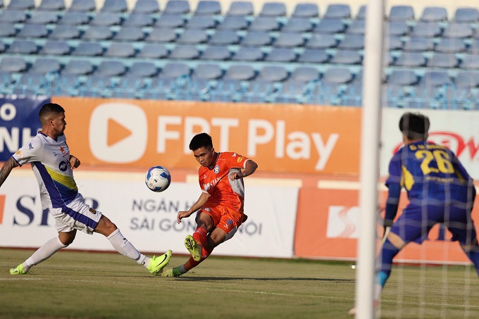 SHB Đà Nẵng: Hành trình gian nan đến suất play-off và thách thức trụ hạng