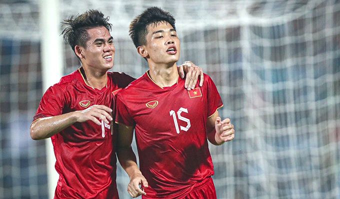 Những Tài Năng Trẻ V.League 2024/25: Gương Mặt Tiềm Năng Sân Cỏ Việt