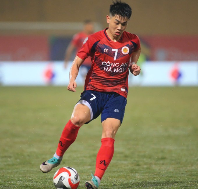 Đình Bắc trở lại tập luyện, hứa hẹn tỏa sáng cùng U23 Việt Nam tại giải Đông Nam Á