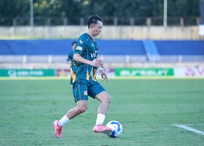 HAGL: Từ Cựu Vương V.League Đến Cuộc Chiến Trụ Hạng?