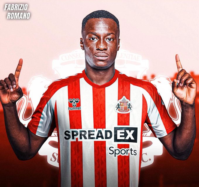 Sunderland trở lại Premier League với bản hợp đồng kỷ lục và tham vọng lớn