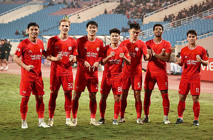 Cuộc đua giành HCĐ V.League 2024/25: CAHN hay Thể Công Viettel?