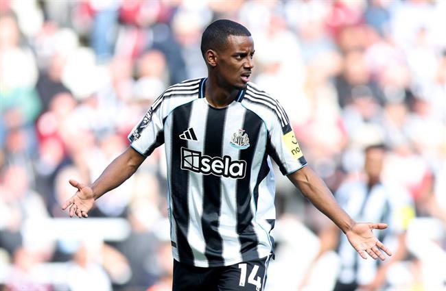 Vấn đề gia hạn hợp đồng của Alexander Isak và tương lai tại Newcastle