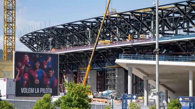 Barcelona tiếp tục hoãn kế hoạch trở lại sân Camp Nou