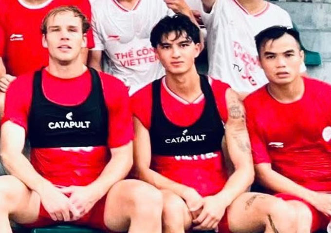 Damian Vũ Thành: Chàng Tiền Vệ Gốc Việt Tìm Chỗ Đứng ở Thể Công Viettel