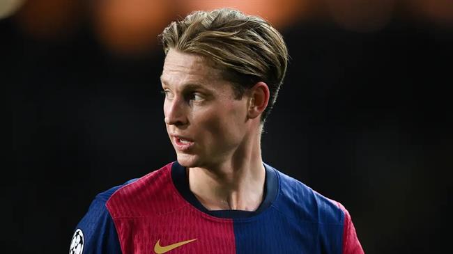 Tương lai Frenkie de Jong tại Barcelona: Vướng mắc pháp lý trì hoãn hợp đồng