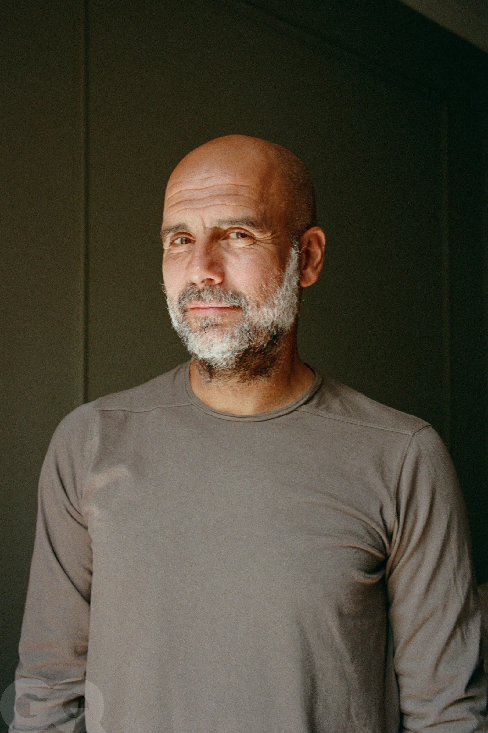 HLV Pep Guardiola và hành trình tìm kiếm sức khỏe toàn diện