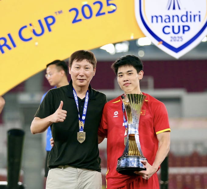 Hình ảnh cầu thủ U23 Việt Nam ăn mừng chiến thắng