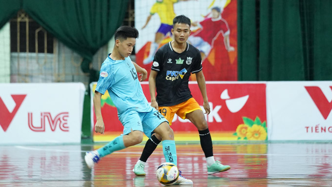 Trẻ TP.HCM thua trận