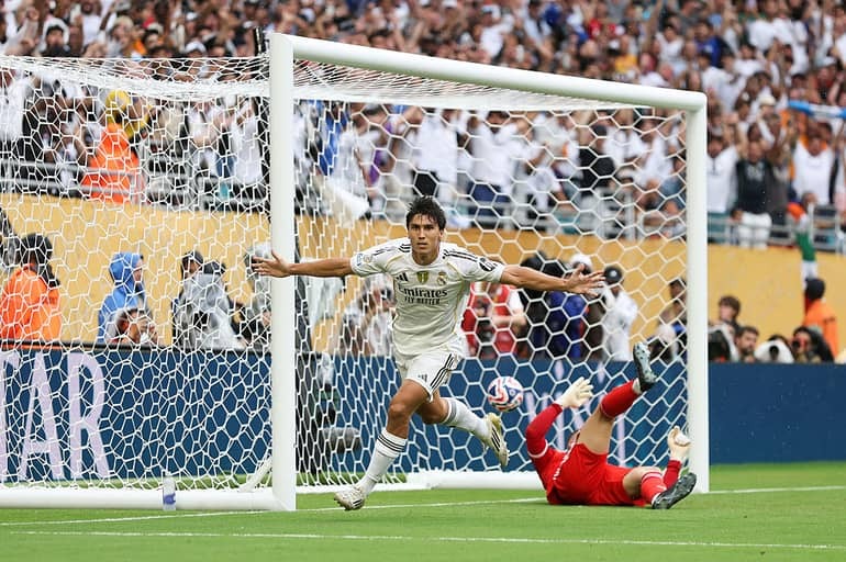 Gonzalo Garcia ghi bàn thứ 3 cho Real Madrid tại FIFA Club World Cup 2025