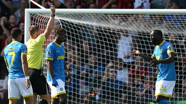 Wolves thua 2 trận và không ghi được bàn ở Premier League mùa này