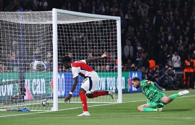 Thủ môn hàng đầu châu Âu: Những nghịch lý và thách thức trong thị trường chuyển nhượng