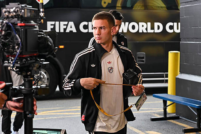 Real Madrid hoàn tất bản hợp đồng bom tấn Mastantuono, khép lại kỳ chuyển nhượng hè 2025