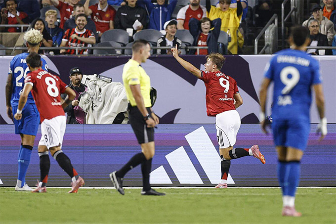 Hojlund: Sự tiến bộ vượt bậc và tương lai tươi sáng tại MU