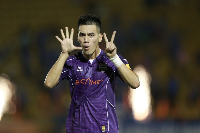 Tiến Linh chia tay Becamex Bình Dương: Chân sút tài năng cập bến Công an TP.HCM?