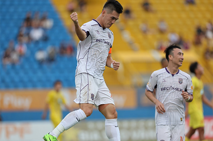 Tiến Linh chia tay Becamex Bình Dương: Chân sút tài năng cập bến Công an TP.HCM?