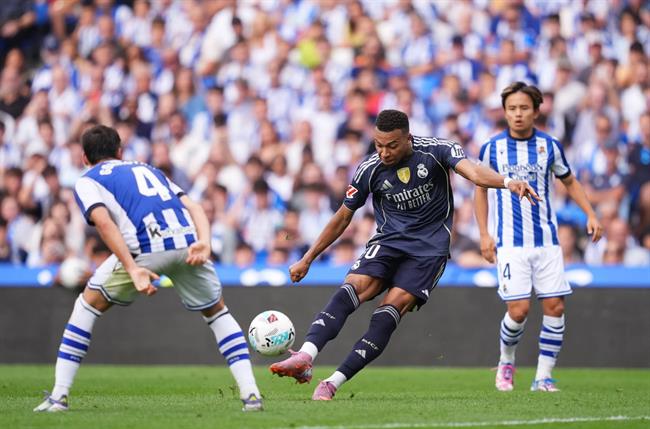 Real Sociedad khởi đầu mùa giải đầy khó khăn