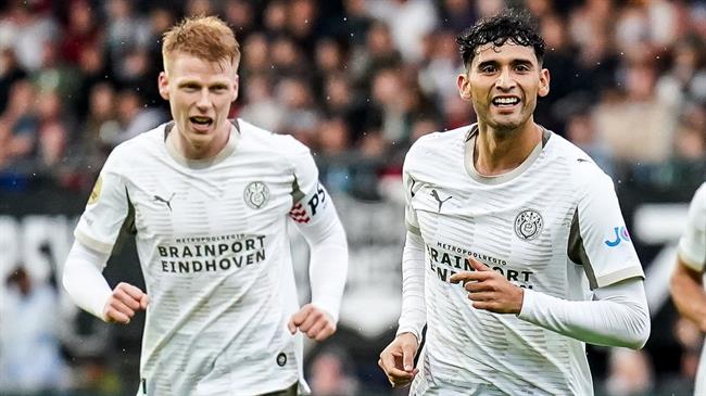 PSV Eindhoven dẫn đầu giải vô địch Hà Lan