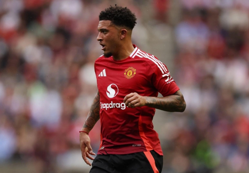 Jadon Sancho chuyển đến Aston Villa