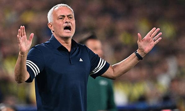 Ảnh Mourinho chuẩn bị trở lại Benfica
