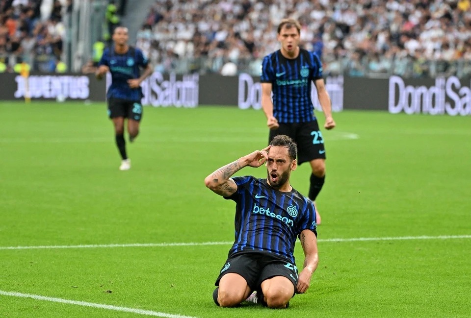 Cầu thủ Inter Milan trong trận đấu