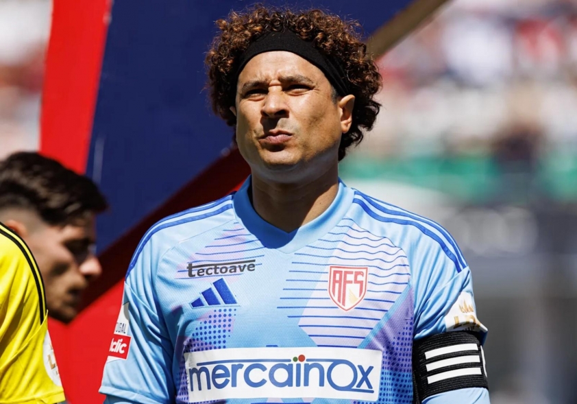 Ochoa và Real Madrid