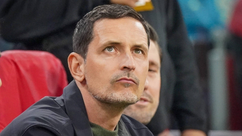 HLV Dino Toppmoller của Eintracht Frankfurt