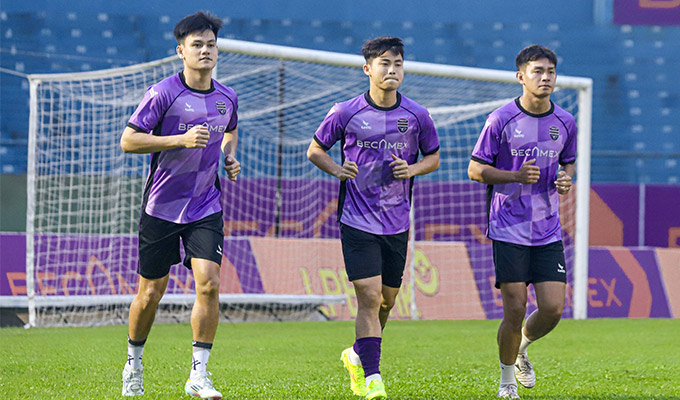 Hồ Tấn Tài tập luyện