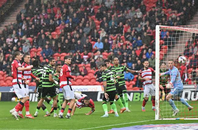 Tottenham được đánh giá cao hơn hẳn Doncaster.