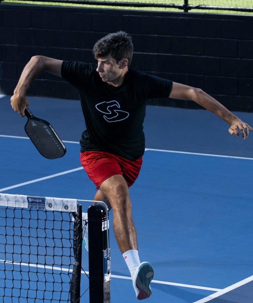 Vợt Gearbox GX2 Power Elongated thiết kế dài hơn tiêu chuẩn