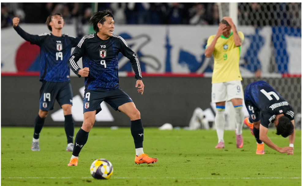 Đội tuyển Nhật Bản vừa có được chiến thắng lịch sử trước Brazil.