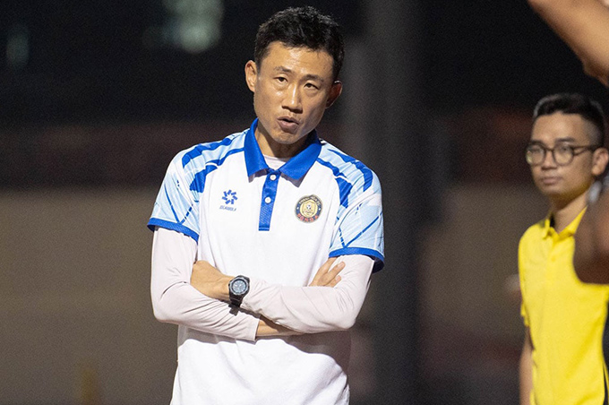 HLV Choi Won Kwon rời CLB Thanh Hoá