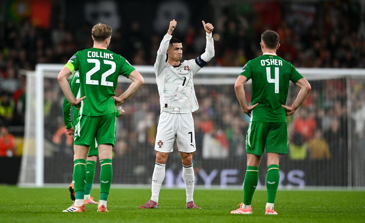 Phản ứng của Ronaldo sau khi bị đuổi khỏi sân