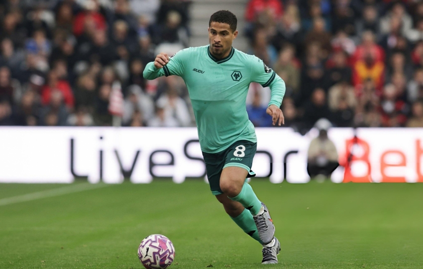 Chuyển nhượng MU 12/11: Chi 120 triệu Bảng cho siêu tiền vệ; tìm ra người thay thế Casemiro