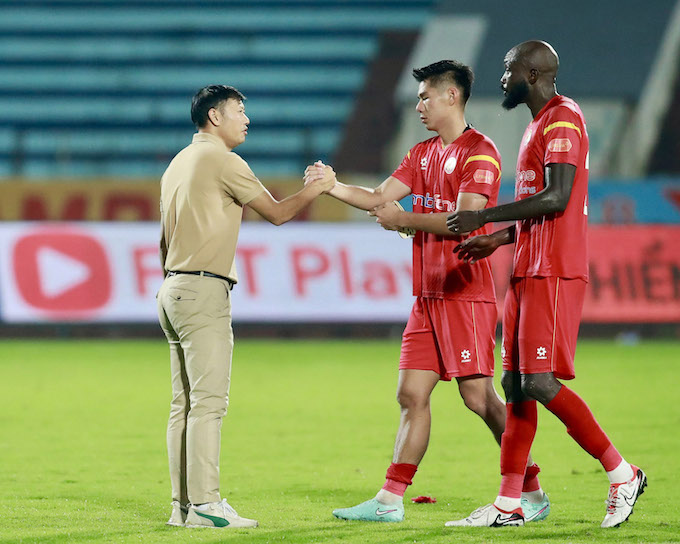 PVF-CAND chỉ có được 8 điểm, đang đứng vị trí thứ 13 sau 11 vòng đấu đầu tiên - Ảnh: Đức Cường Bảng xếp hạng V.League của PVF-CAND