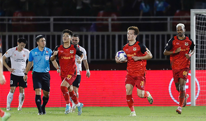 Hoàng Đức khao khát giành Quả bóng Vàng