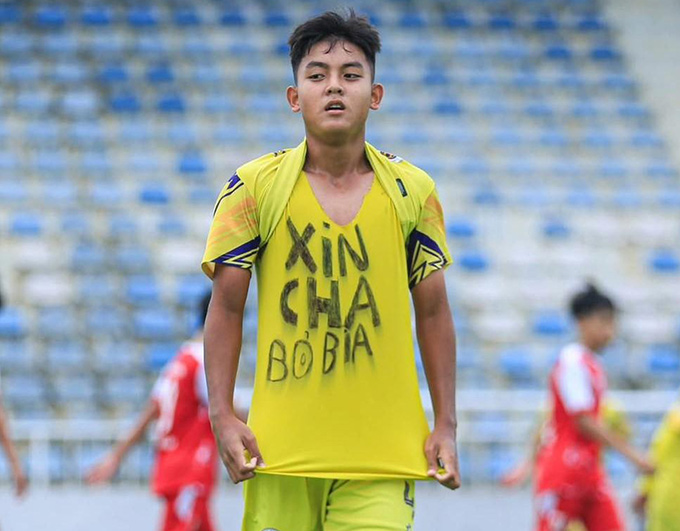 Lý Trung Hiếu mong bố bỏ bia rượu