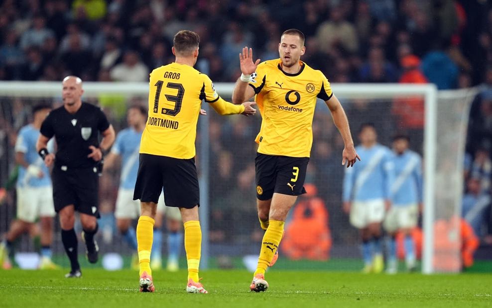 Bàn thắng của Anton cho Dortmund