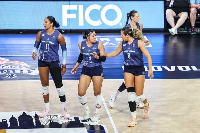 Chuyền hai tuyển Thái Lan - Pornpun Guedpard trong màu áo Orlando Valkyries