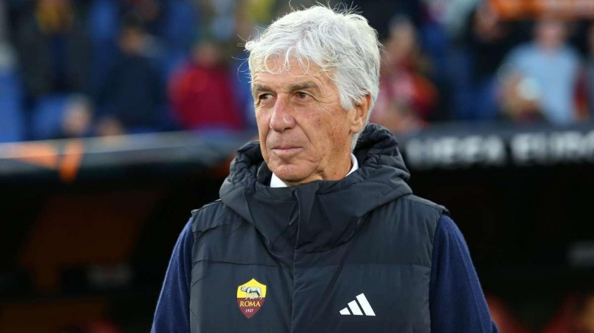 Gian Piero Gasperini luyện tập cùng đội bóng
