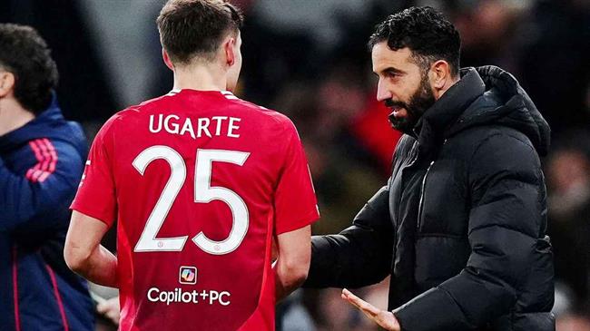 Ruben Amorim từng chỉ trích gay gắt một cầu thủ MU trước toàn đội