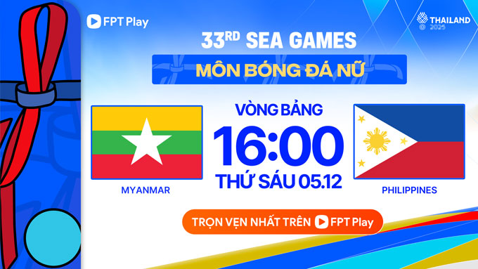Cầu thủ hai đội tranh chấp bóng quyết liệt Pha tranh bóng giữa các cầu thủ ĐT nữ Myanmar vs ĐT nữ Philippines
