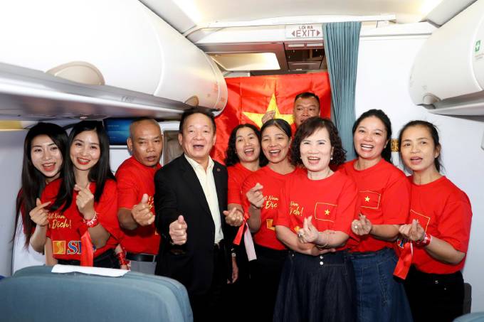 Những đóng góp của bầu Hiển và T&T Group cho bóng đá, thể thao Việt Nam không dừng mà vẫn đang tiếp tục. Đóng góp của bầu Hiển và T&T Group cho bóng đá Việt Nam