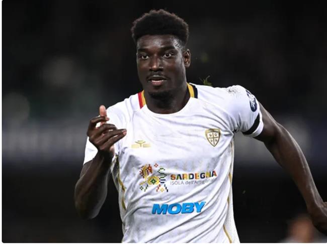 Cagliari đang trong cuộc chiến trụ hạng ở Serie A mùa này. Cagliari gặp khó khăn trụ hạng