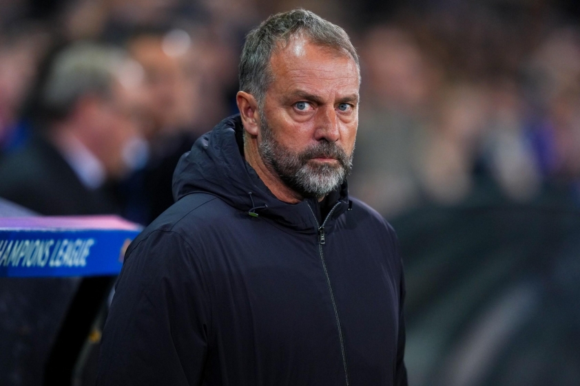 Hansi Flick rất cần một mẫu cầu thủ biết khoan phá như Raphinha trong đội hình. (Ảnh: Marca) Huấn luyện viên Hansi Flick đánh giá cao khả năng khoan phá của Raphinha.