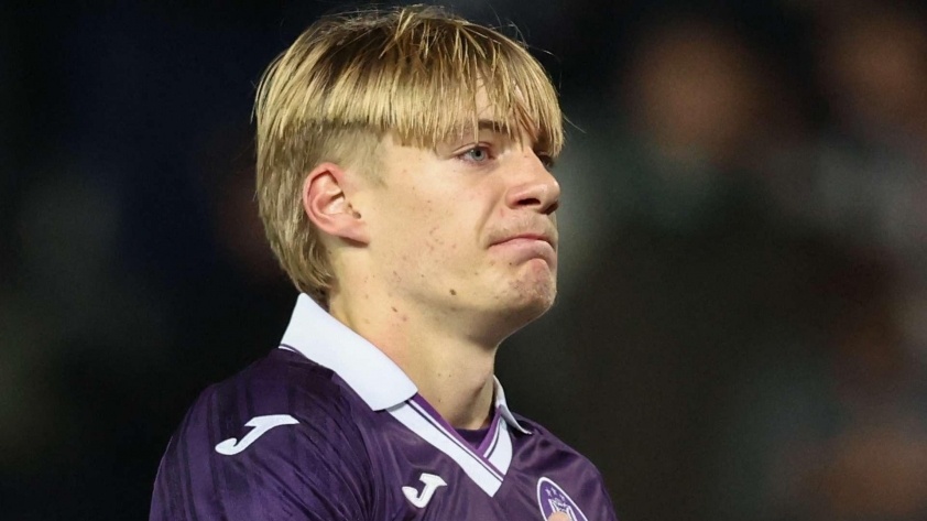 Nathan de Cat thi đấu xuất sắc cùng Anderlecht Nathan de Cat Anderlecht mùa giải ấn tượng