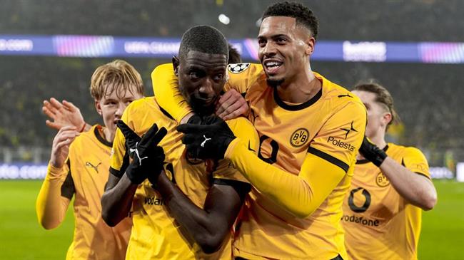 Dortmund đang bay cao ở Bundesliga