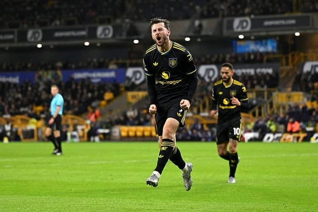 Mason Mount ghi bàn cho MU