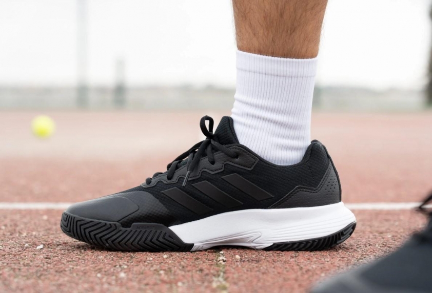 Đế giày cao su dạng xương cá