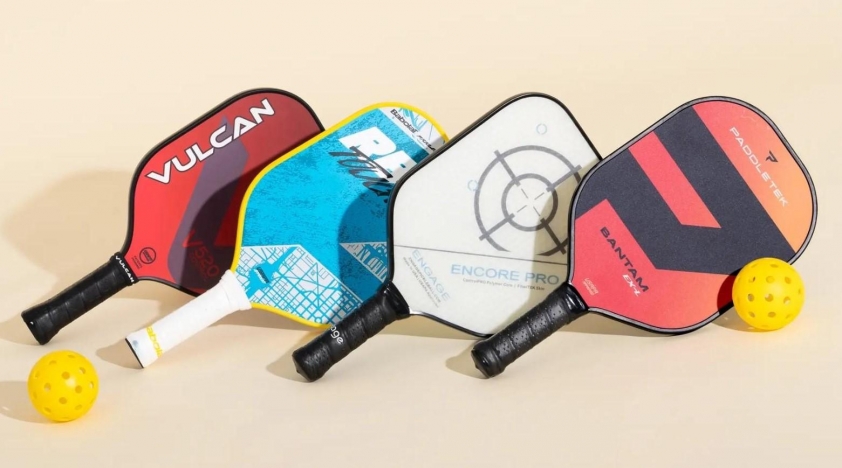 Sự khác biệt giữa vợt chuẩn quốc tế và vợt sử dụng trong nước